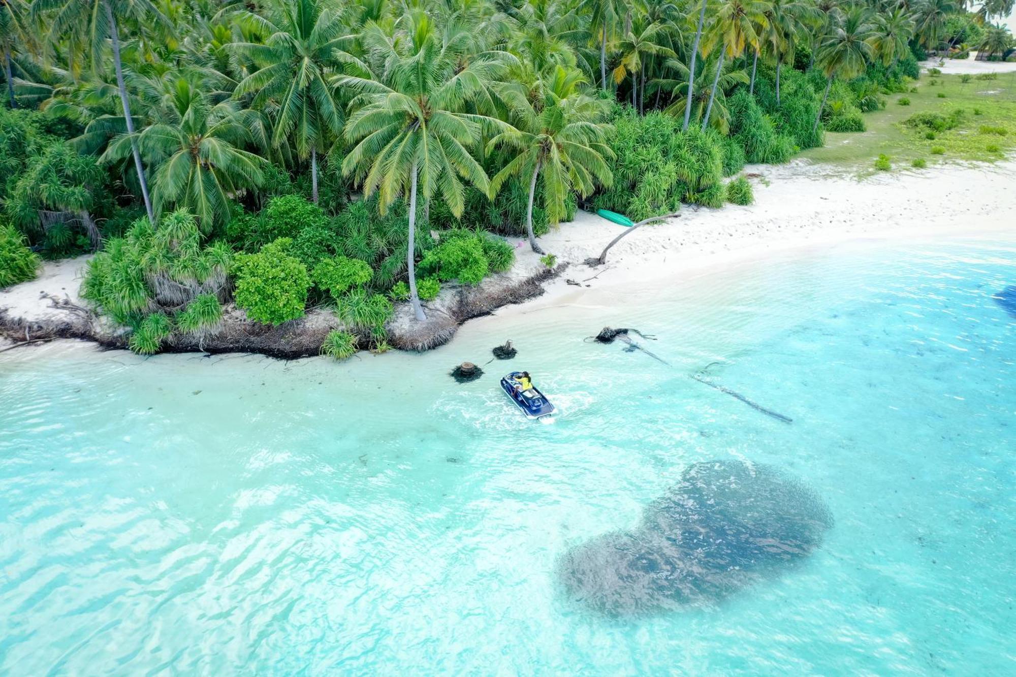 Manta Sea View Himandhoo Hotel ภายนอก รูปภาพ
