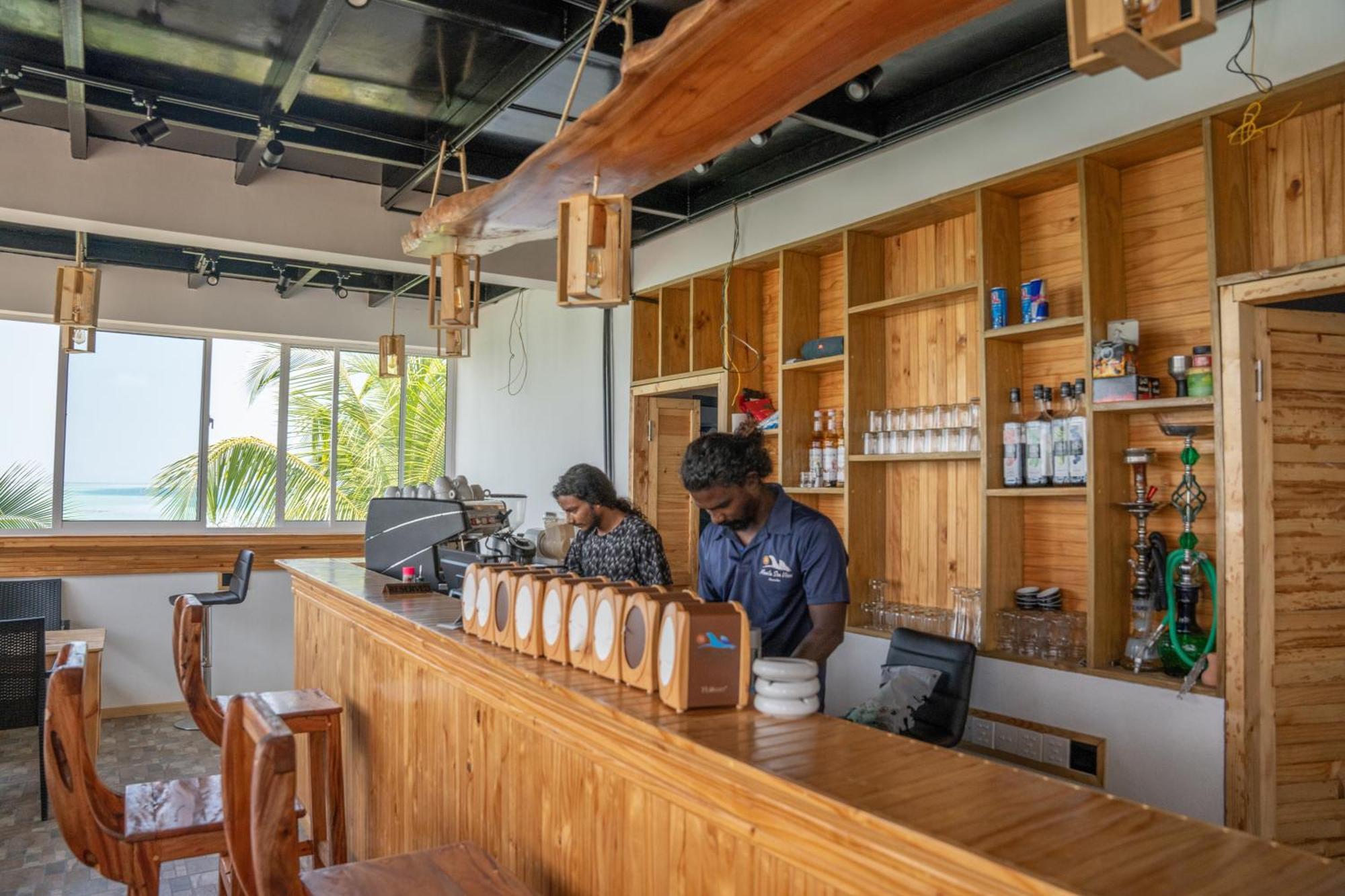 Manta Sea View Himandhoo Hotel ภายนอก รูปภาพ